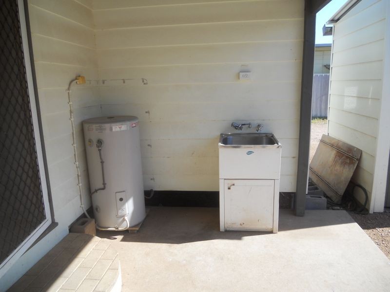 84 West Street, Mount Isa QLD 4825