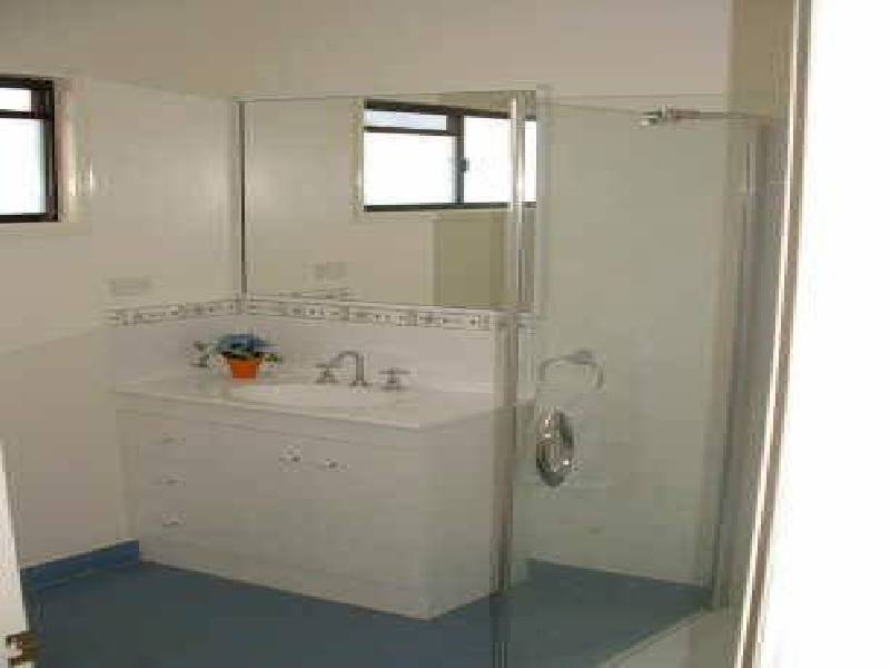 40 Breakaway Drive, Mount Isa QLD 4825