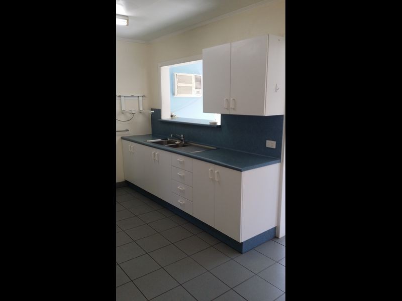 2/9 Cook Crescent, Mount Isa QLD 4825
