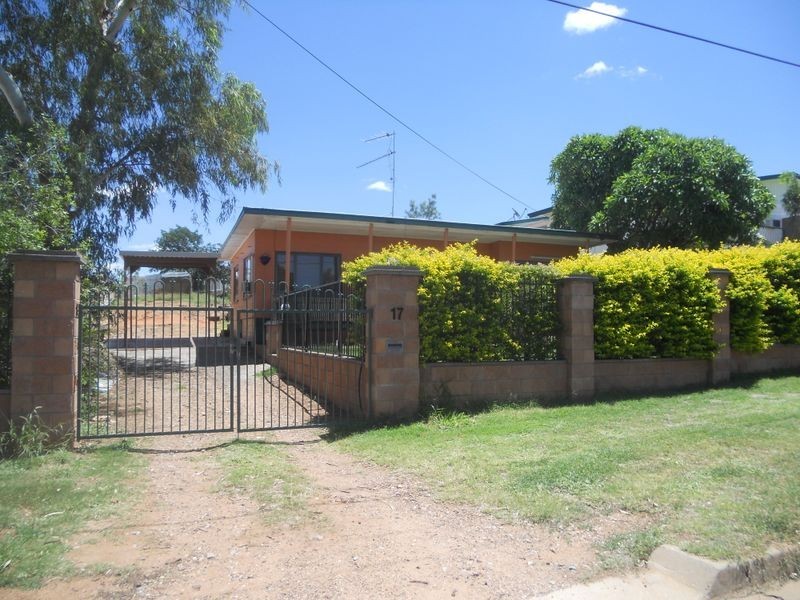 17 Campbell Street, Mount Isa QLD 4825