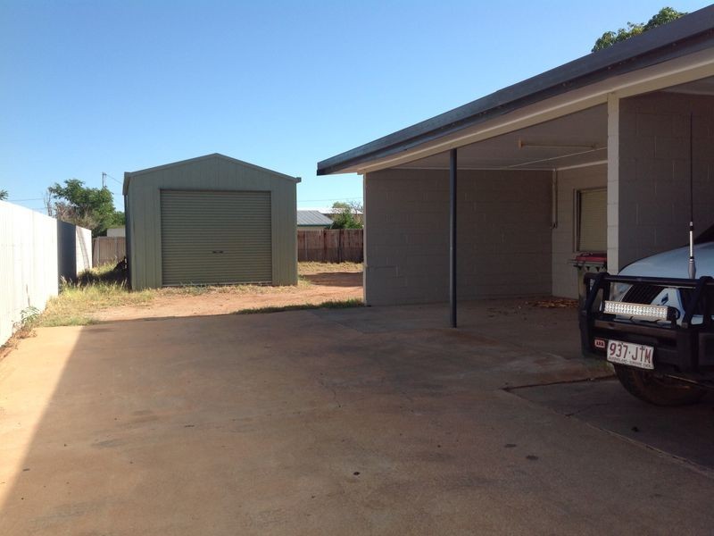 24 Alice Street, Mount Isa QLD 4825