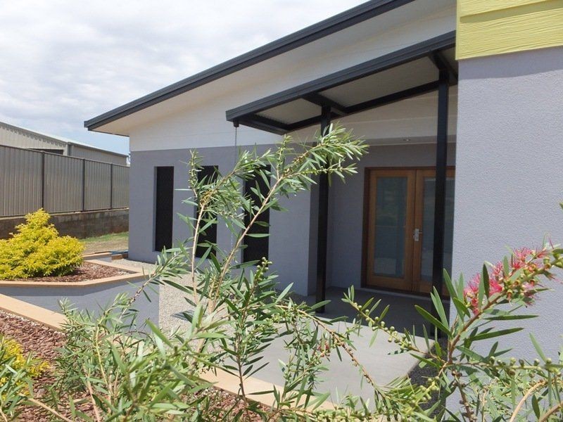 11 Born Court, Mount Isa QLD 4825