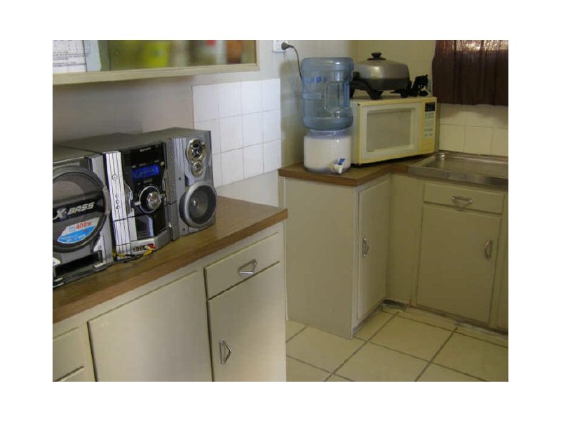 10 Nineteenth Avenue, Mount Isa QLD 4825