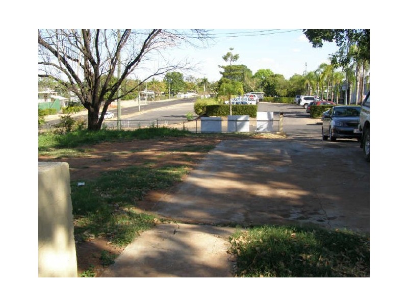 10 Nineteenth Avenue, Mount Isa QLD 4825