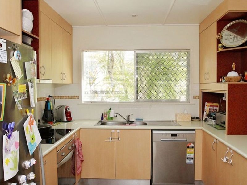 18 Shaw Crescent, Mount Isa QLD 4825