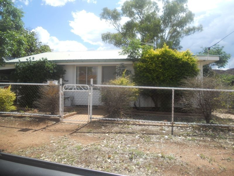 31 Buckley Avenue, Mount Isa QLD 4825