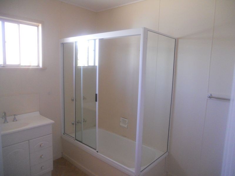 8 Bulolo Street, Mount Isa QLD 4825