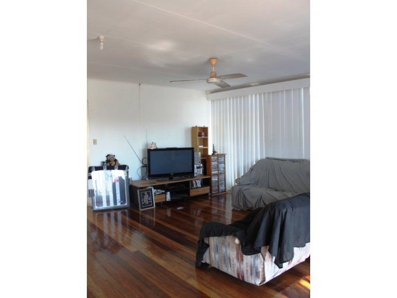 6 Swan Street, Mount Isa QLD 4825