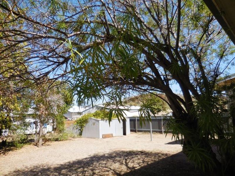 3 Larch Street, Mount Isa QLD 4825
