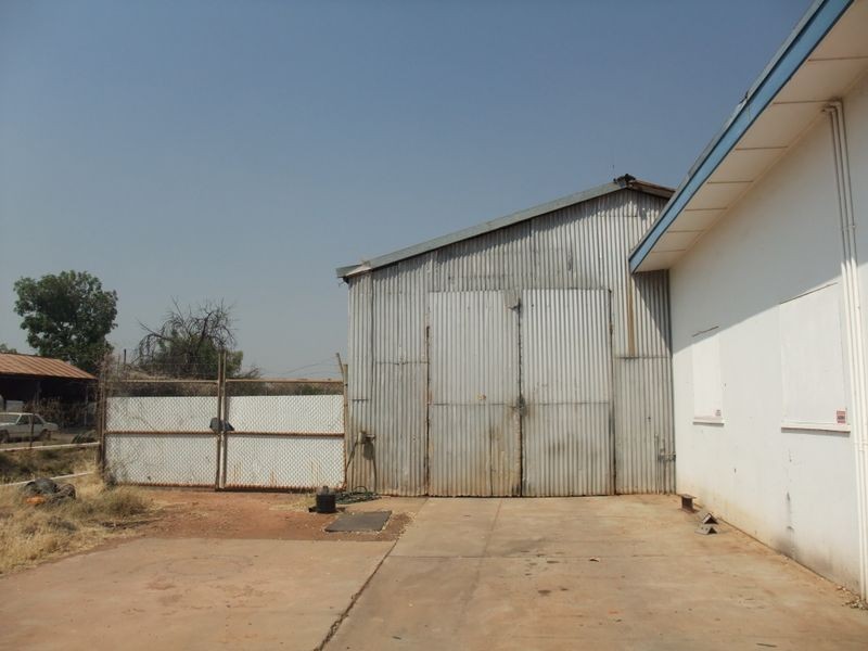 36 Fourth Avenue, Mount Isa QLD 4825