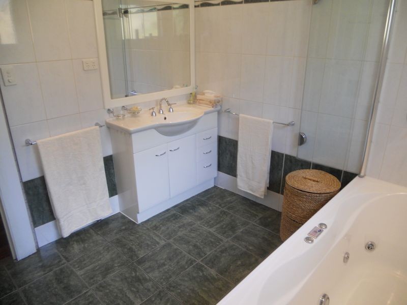 6 Nambut Crescent, Mount Isa QLD 4825