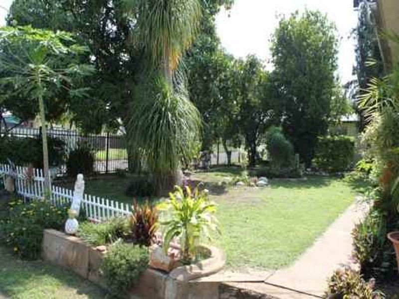 1 Silver Crescent, Mount Isa QLD 4825