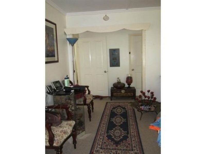1 Silver Crescent, Mount Isa QLD 4825