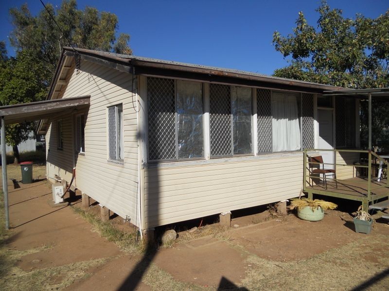 21 Hilary Street, Mount Isa QLD 4825
