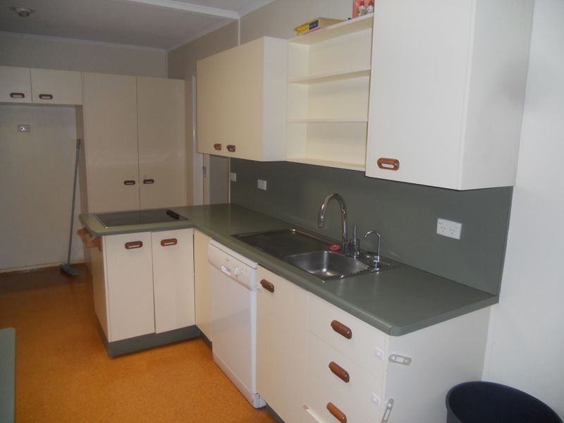 7 Indigo Crescent, Mount Isa QLD 4825