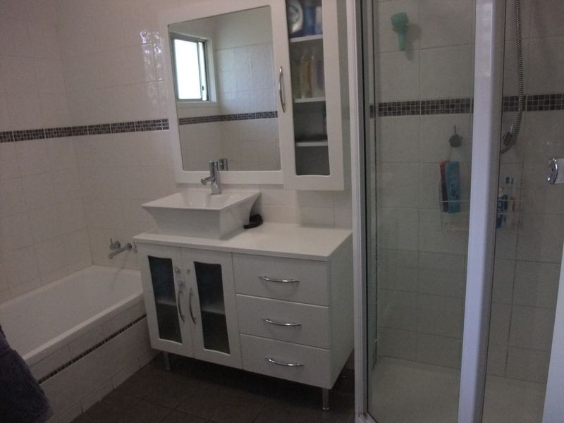 6 Millen Cres, Mount Isa QLD 4825
