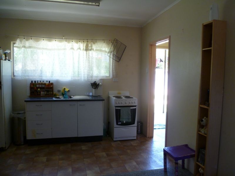 7 Noakes Avenue UNDER CONTRACT, Mount Isa QLD 4825