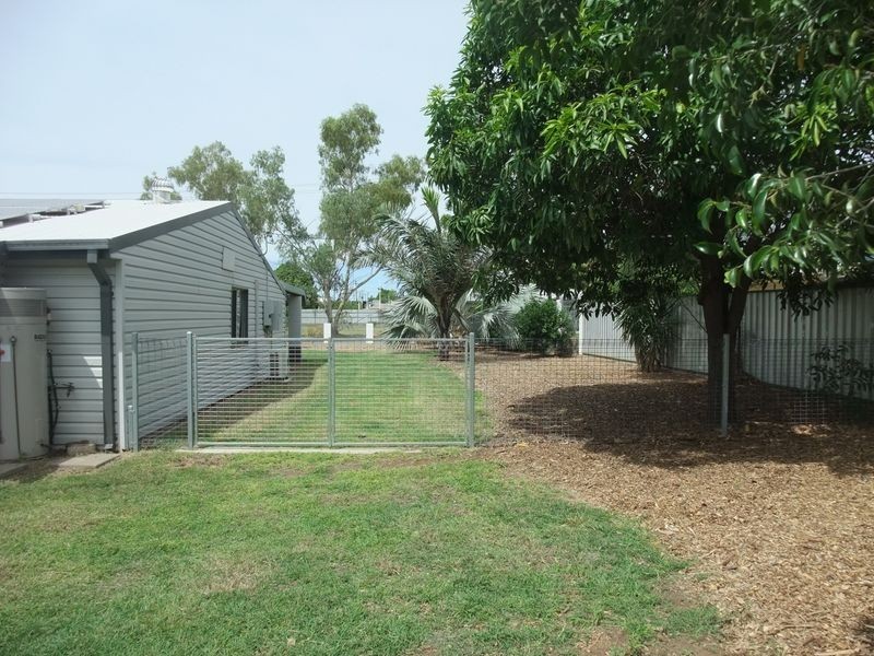 42 Hilary Street, Mount Isa QLD 4825