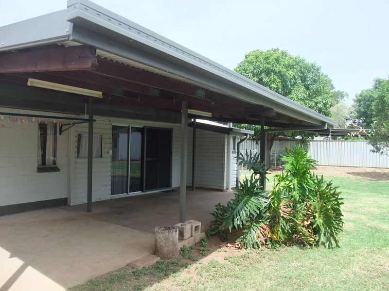 42 Hilary Street, Mount Isa QLD 4825