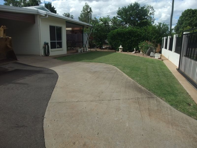 4 Southdown Avenue ( Under Contract ), Mount Isa QLD 4825