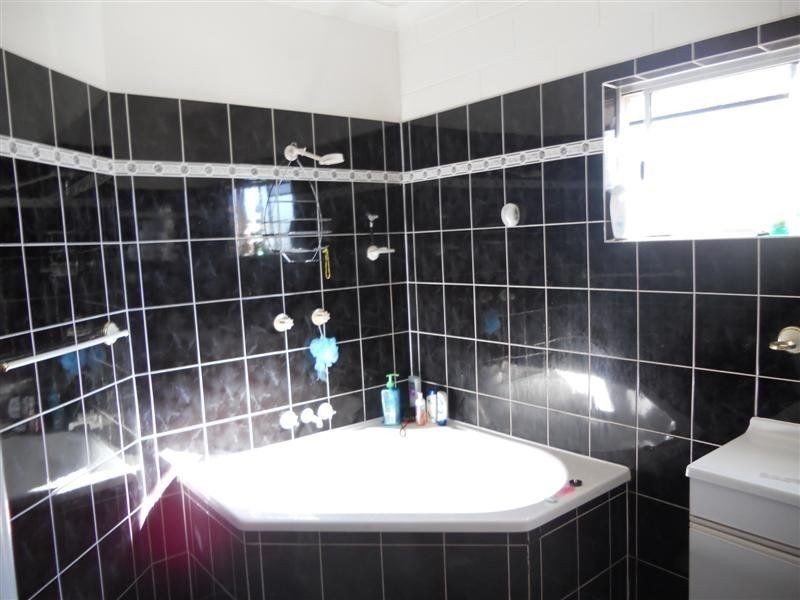 10 Angela Blvd, Mount Isa QLD 4825