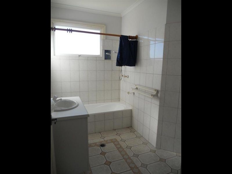 10 Angela Blvd, Mount Isa QLD 4825