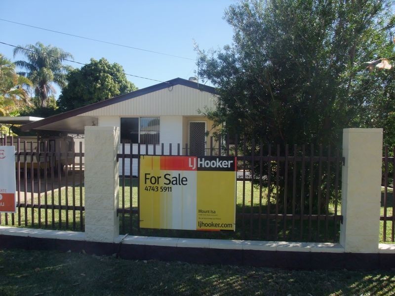 17 Delacour Drive, Mount Isa QLD 4825