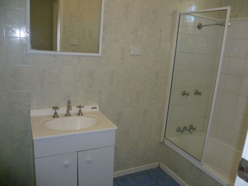 71 Sunset Drive, Mount Isa QLD 4825