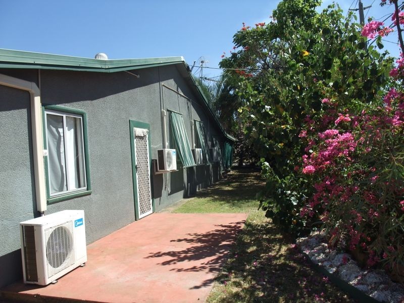 25 Fifteenth Avenue ( Under Contract ), Mount Isa QLD 4825