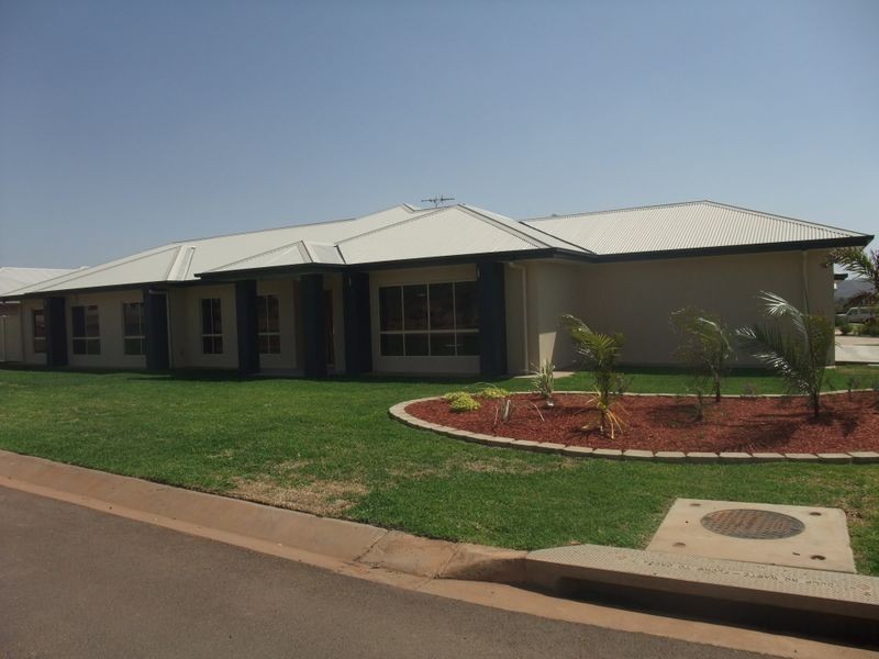 71 Wright Road, Mount Isa QLD 4825