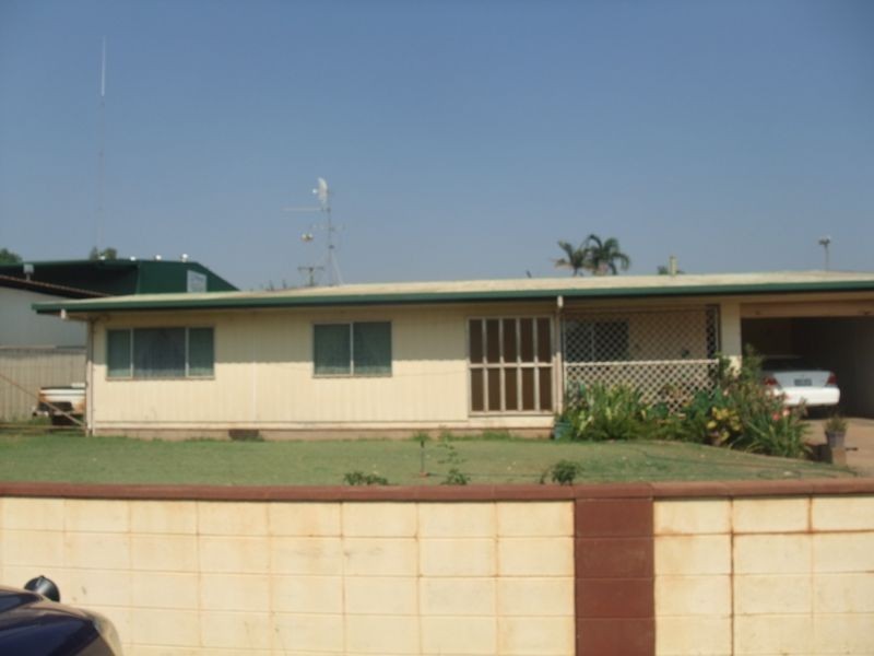 38 Ryan Road, Mount Isa QLD 4825