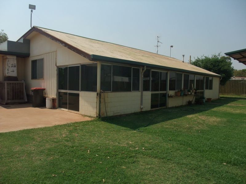 38 Ryan Road, Mount Isa QLD 4825