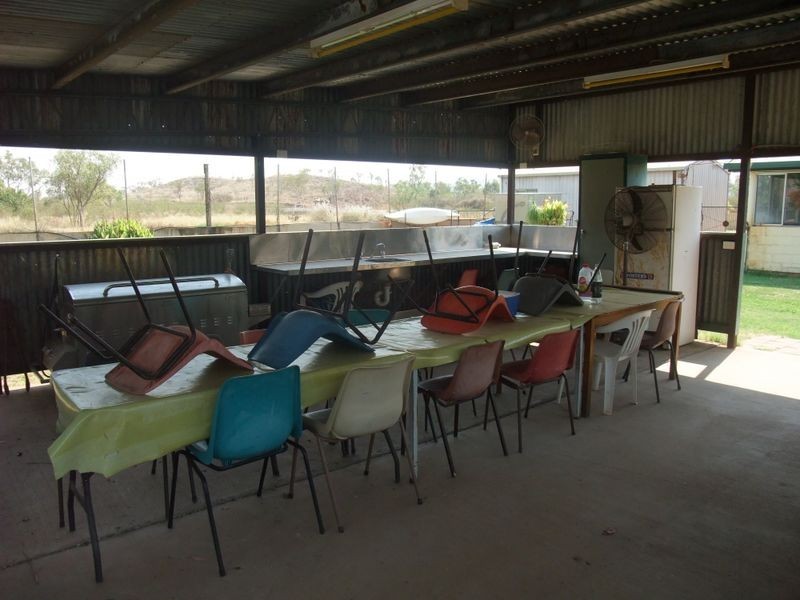 38 Ryan Road, Mount Isa QLD 4825