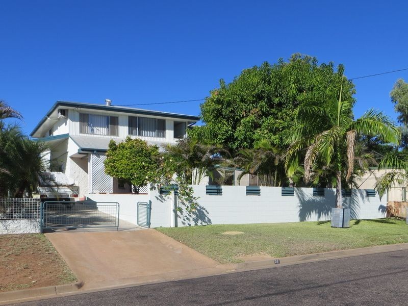 27 Millen Cres ( Under Contract ), Mount Isa QLD 4825