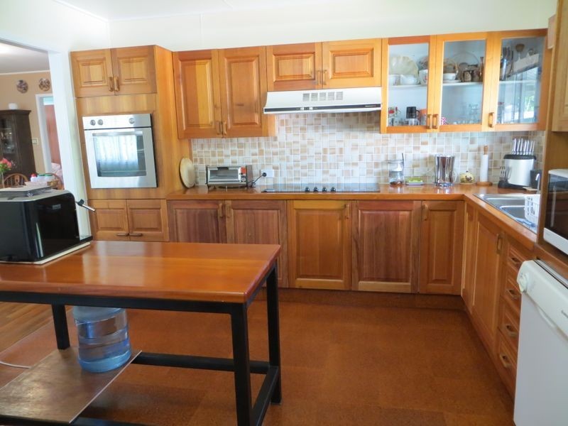 27 Millen Cres ( Under Contract ), Mount Isa QLD 4825