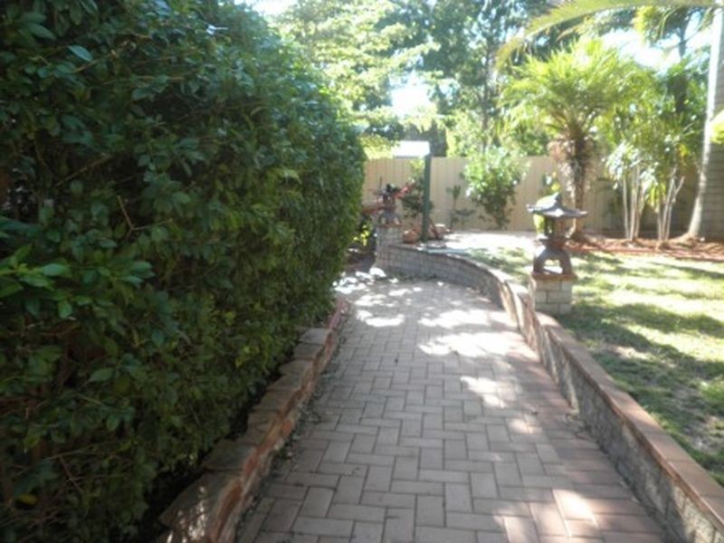 26 Millen Cres ( Under Contract ), Mount Isa QLD 4825