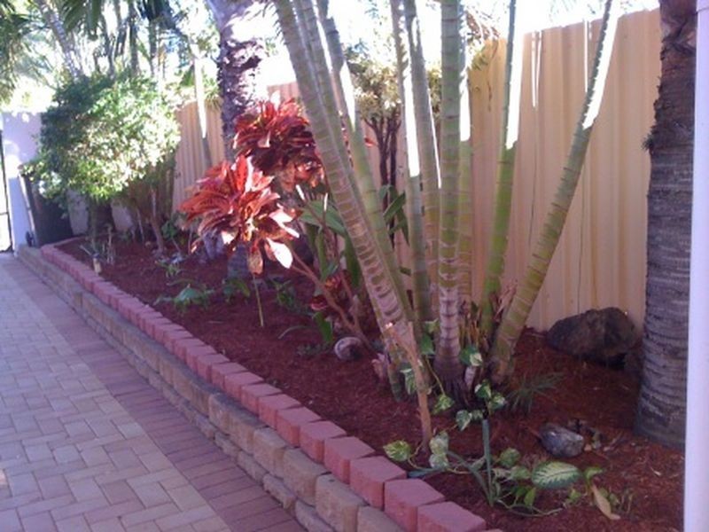 26 Millen Cres ( Under Contract ), Mount Isa QLD 4825