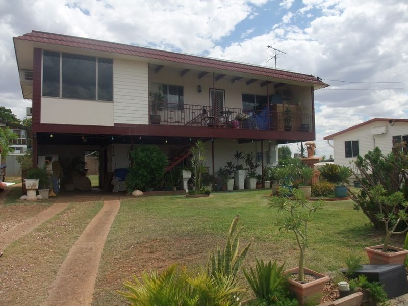 5 Robin Road, Mount Isa QLD 4825
