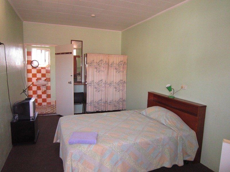 107 West Street, Mount Isa QLD 4825