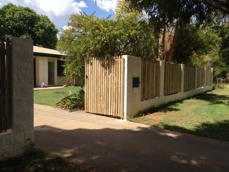 20 Milne Bay Road, Mount Isa QLD 4825