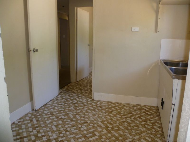 7 Barton Street ( Under Contract ), Mount Isa QLD 4825