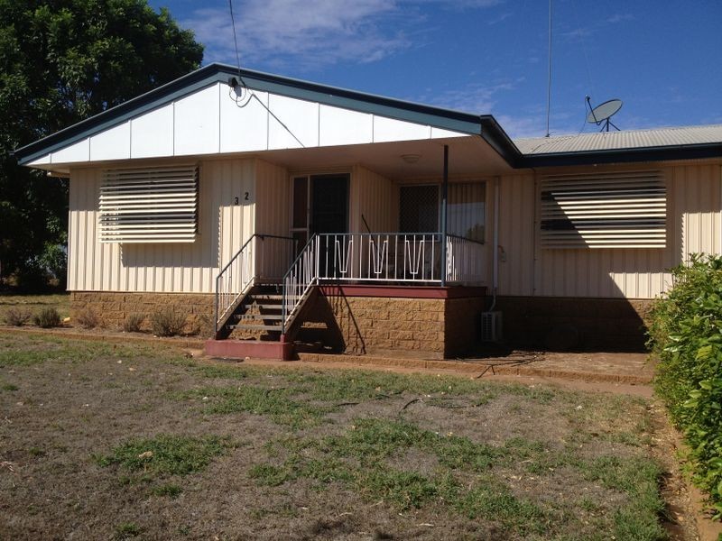 32 Evans Street, Mount Isa QLD 4825