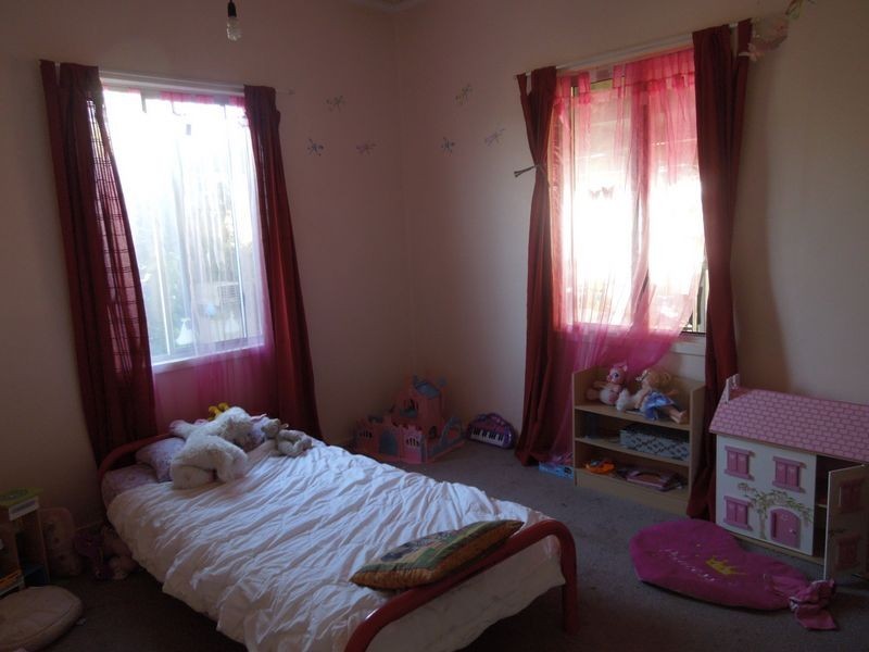 5 Clairs Street, Mount Isa QLD 4825