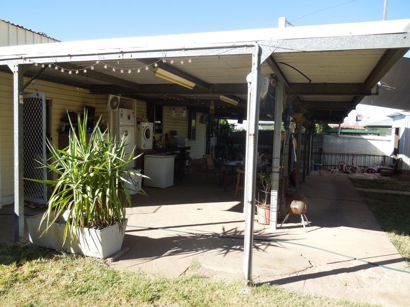 5 Clairs Street, Mount Isa QLD 4825