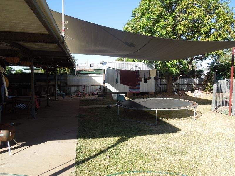 5 Clairs Street, Mount Isa QLD 4825
