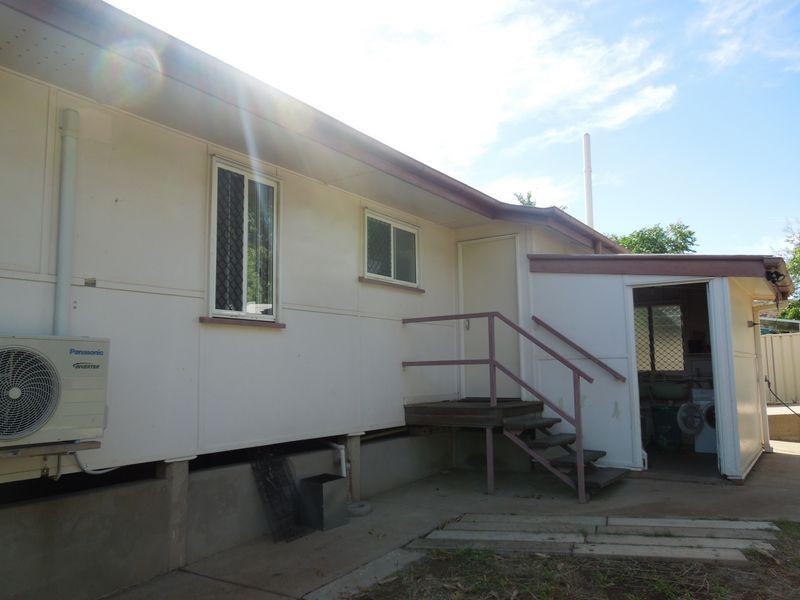 7 Diane Street, Mount Isa QLD 4825