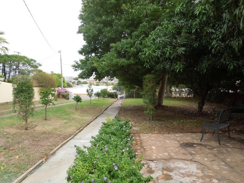 128 West Street, Mount Isa QLD 4825