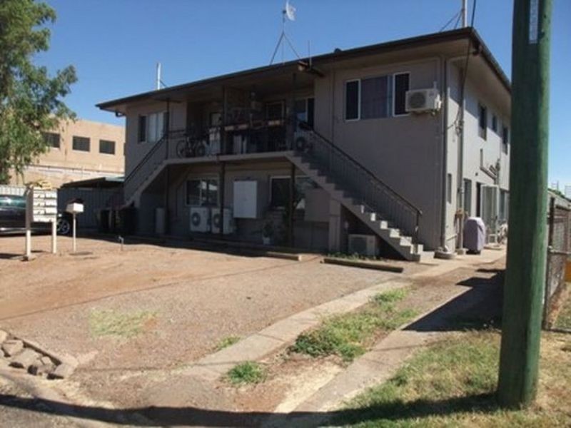 Unit 1/8 Seventh Avenue, Mount Isa QLD 4825