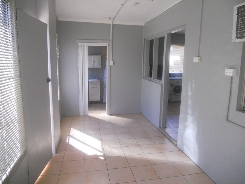 2/8 Seventh Avenue, Mount Isa QLD 4825