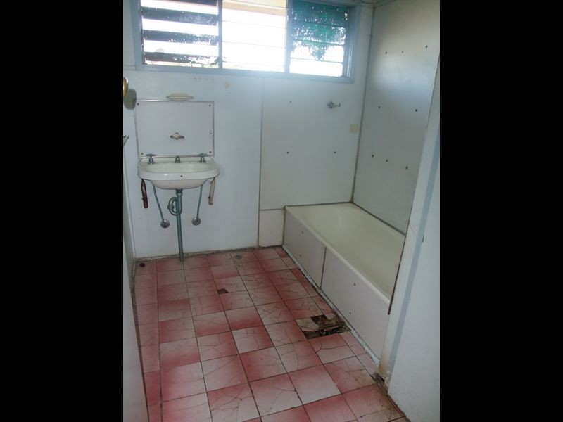 35 Delta Avenue, Mount Isa QLD 4825